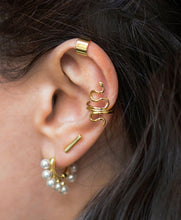 Load image into Gallery viewer, Snake ear cuff EA20160