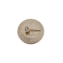 Load image into Gallery viewer, Sapphire Stud EA