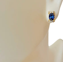 Load image into Gallery viewer, Sapphire Stud EA