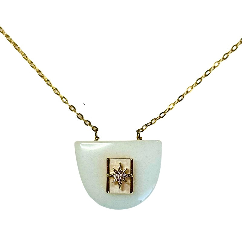 U White Starburst NK