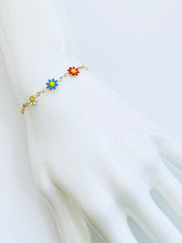 Load image into Gallery viewer, Daisy Bracelet