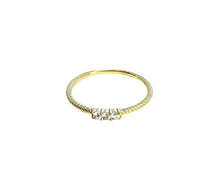 Load image into Gallery viewer, 3cz twist ring RN20007