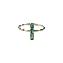 Load image into Gallery viewer, Green Baguette Bar ring RN22040