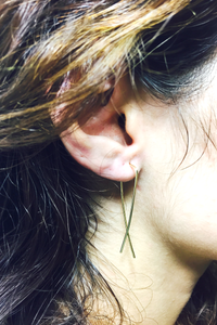 Wire earring EA20181